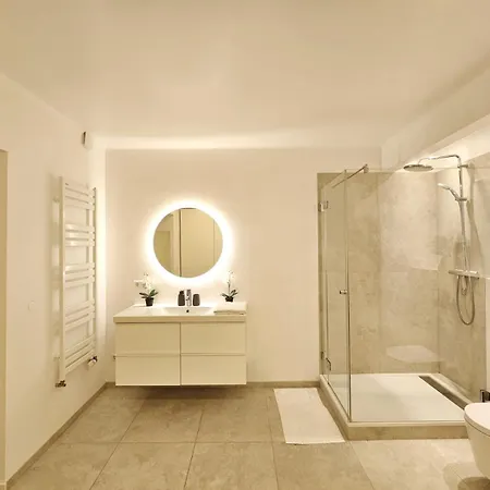 Διαμέρισμα Exceptional 3br With Private Terrace&garden *