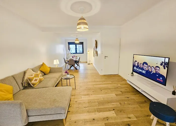 Exceptional 3br With Private Terrace&garden Appartamento *