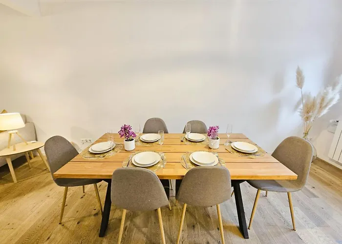 Exceptional 3br With Private Terrace&garden Appartamento *